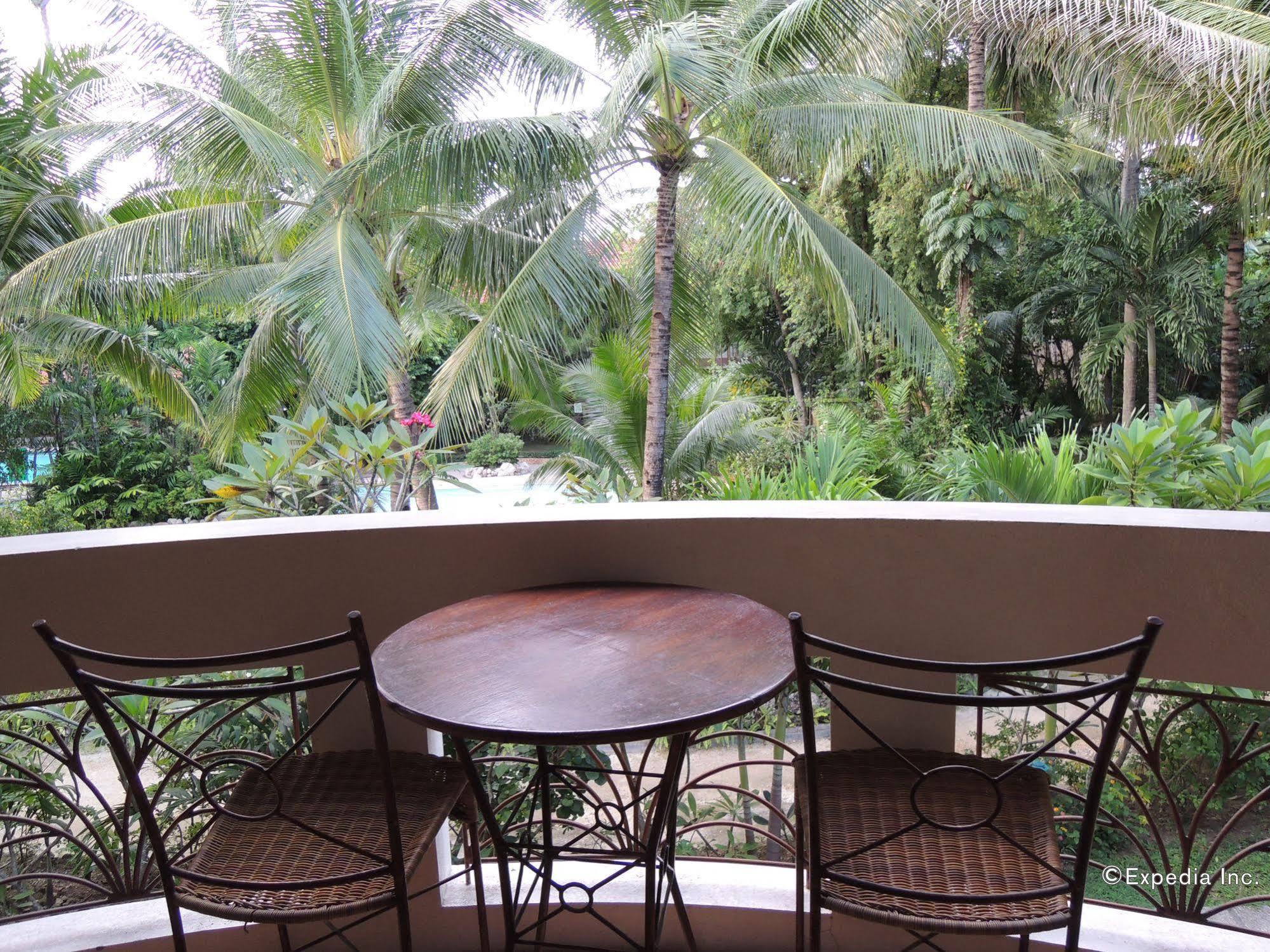 Elsalvador Beach Resort Maslog  Екстериор снимка
