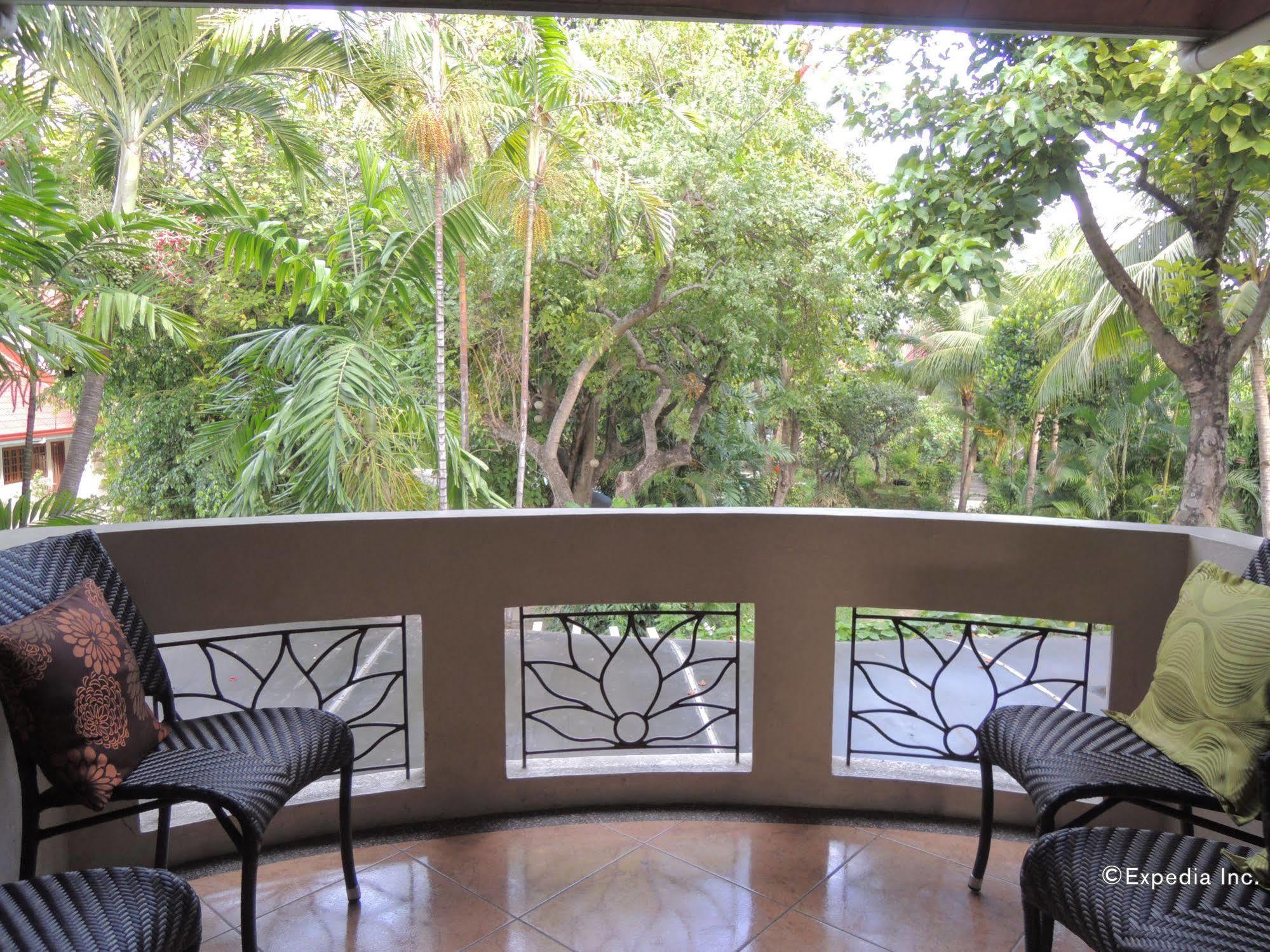 Elsalvador Beach Resort Maslog  Екстериор снимка