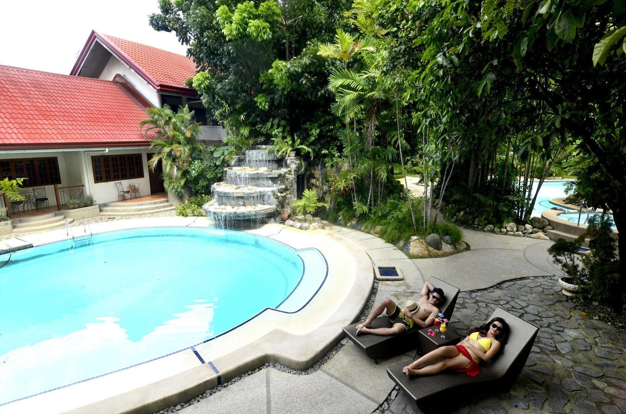 Elsalvador Beach Resort Maslog  Екстериор снимка